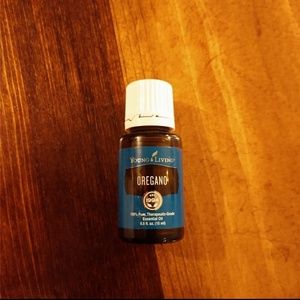 Oregano young living essential oil